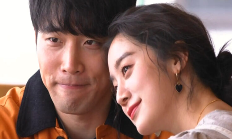 Hyerim ex miembro de Wonder Girls muestra el diseño de sus invitaciones de boda