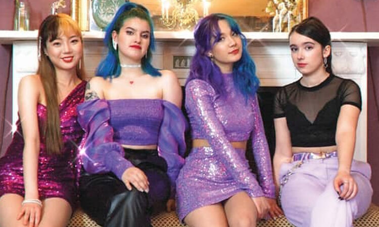 Fan de KAACHI se quita la vida por el acoso que recibía el grupo