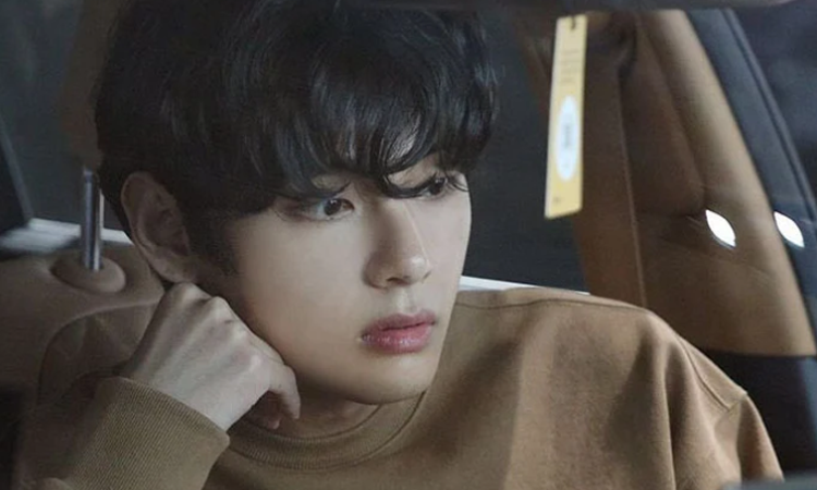 V de BTS se compra un carro Hyundai y corre el rumor de que ya está agotado