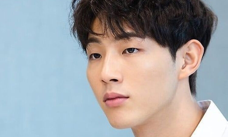 Ji Soo sera un luchador contra el cancer en el drama Amanza