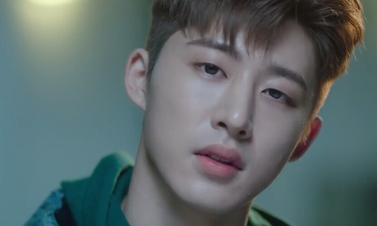 Hanbin, ex miembro de iKON es voluntario en un hogar para niños