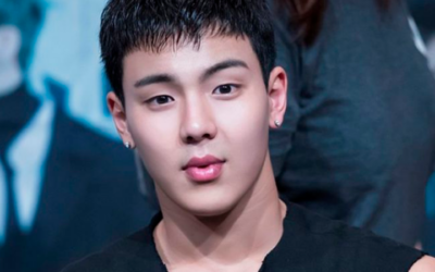 Shownu de MONSTA X habla sobre su cirugía ocular y tranquiliza a los fans