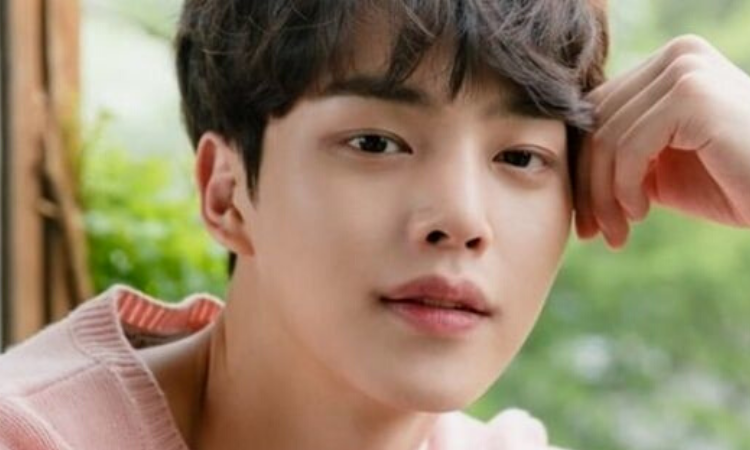 Song Kang podría protagonizar la próxima serie de JTBC 'Though I Know It'
