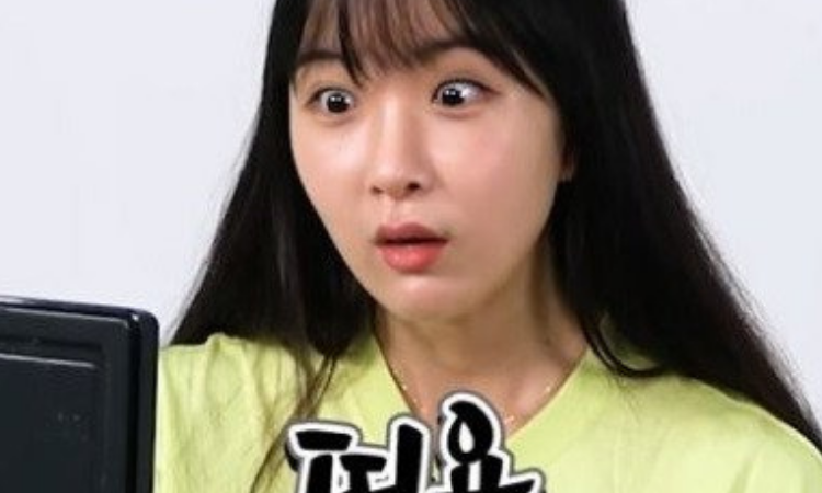 Hyunyoung de Rainbow se lleva una sorpresa al tratar de ver sus propios vídeos en YouTube