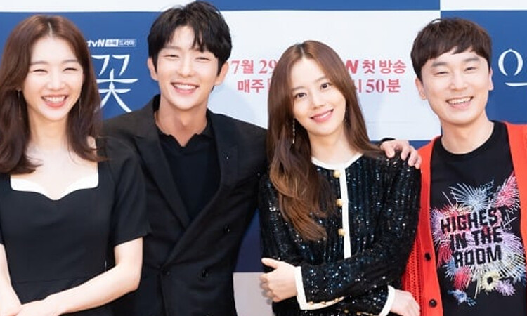 Estos son los comentarios finales del director y guionista de Flower Of Evil