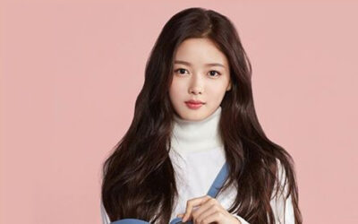 Kim Yoo Jung en conversaciones para firmar con la agencia Awesome ENT
