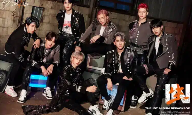 Stray Kids supera las 300 mil copias de pedidos anticipados para 'Life'(IN生)