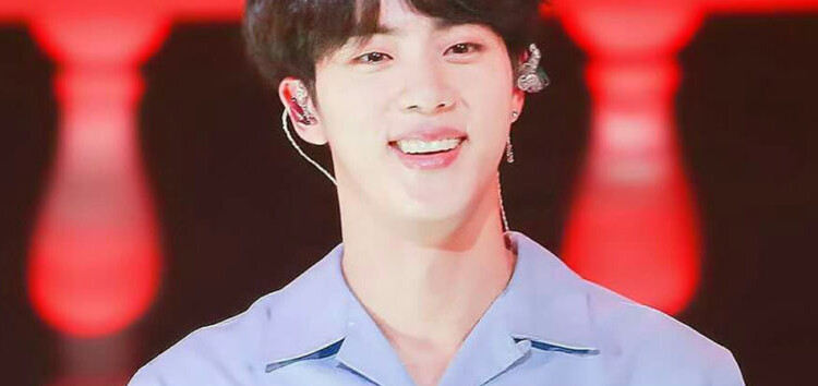 Uma foto de Jin sem camisa está causando alvoroço. Ele reage!