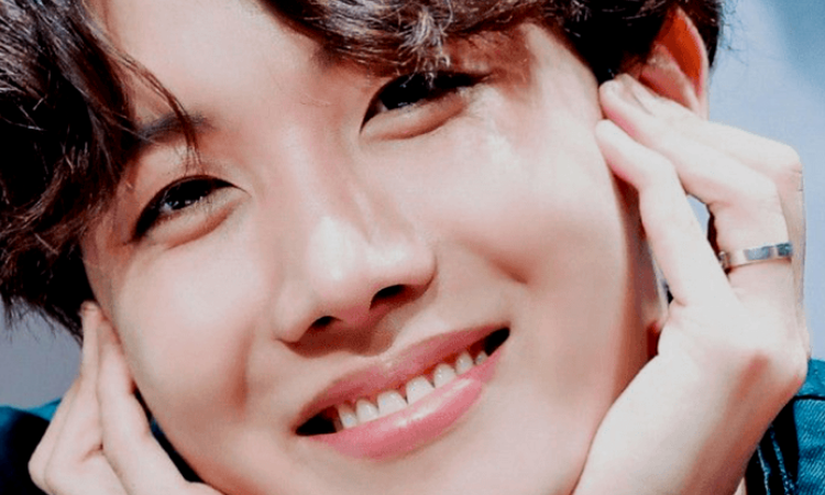 J-Hope enseña sus tatuajes en el primer día de Map Of The Soul ON: E