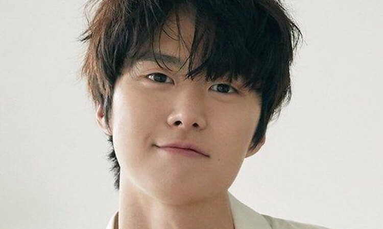 Gong Myung se encuentra en conversaciones para el kdrama Hong Chun Gi