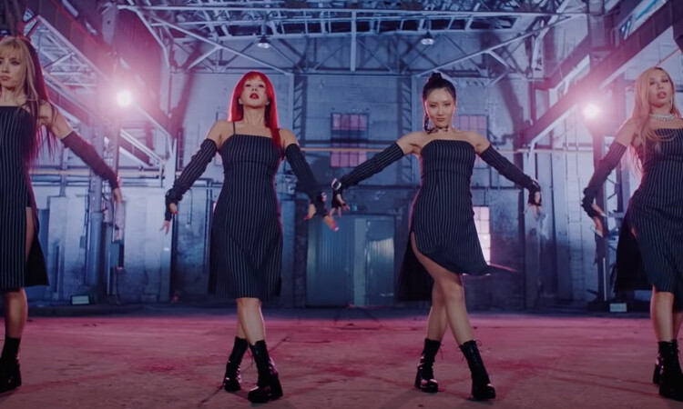 Este es el epico y sexy Mv de Don't Touch Me de Refund Sisters