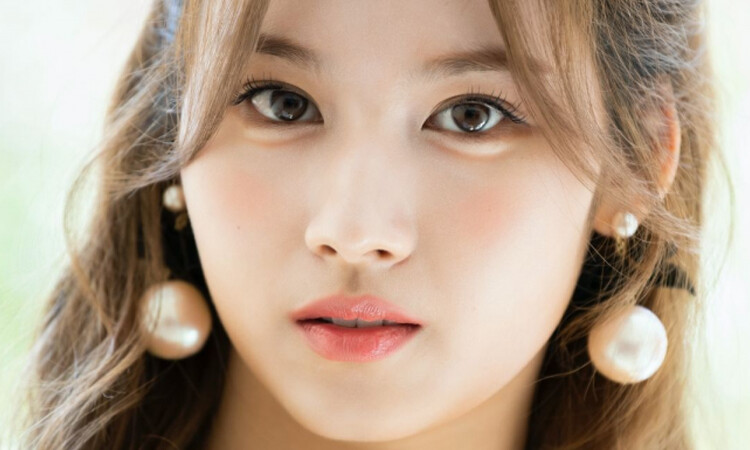 Sana de TWICE debió tragar su vomito en el escenario