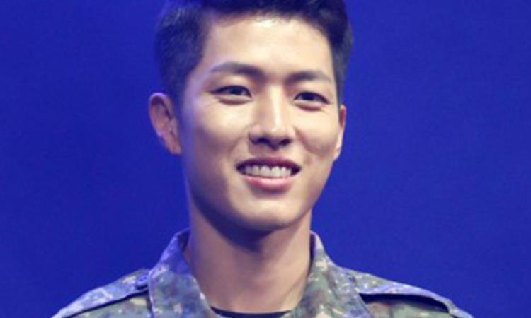 Sungyeol de INFINITE es dado de alta del servicio militar