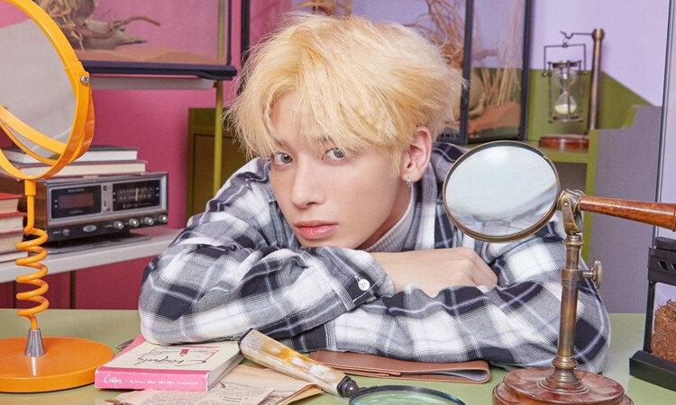 Taehyun de TXT revelan sus provocativos abs en Blue Hour