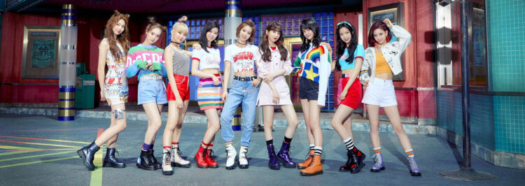 NiziU hará su debut con el sencillo ‘Step and a Step’