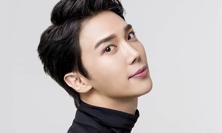 Park Jung Min de SS501 firma contrato con Olat Entertainment