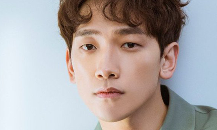 Agencia de Rain advierte con acciones legales a acosadores postrados afuera de su casa