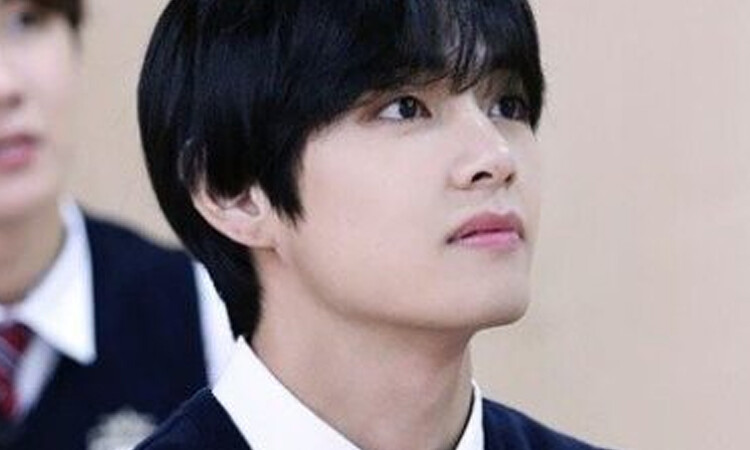 V de BTS es el estudiante mas sexy del mundo