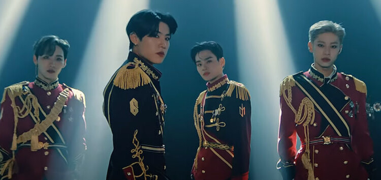 AB6IX retorna como militares em seu novo MV 'SALUTE'