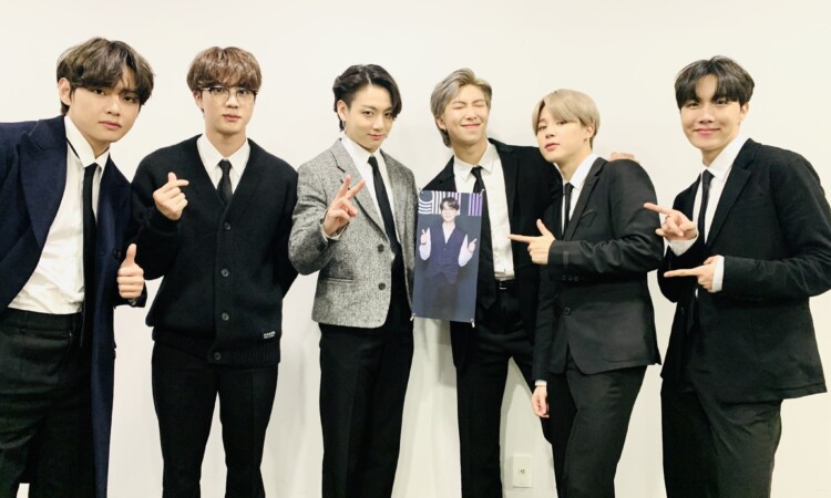 V de BTS habla de concepto visual del nuevo Album llamado 