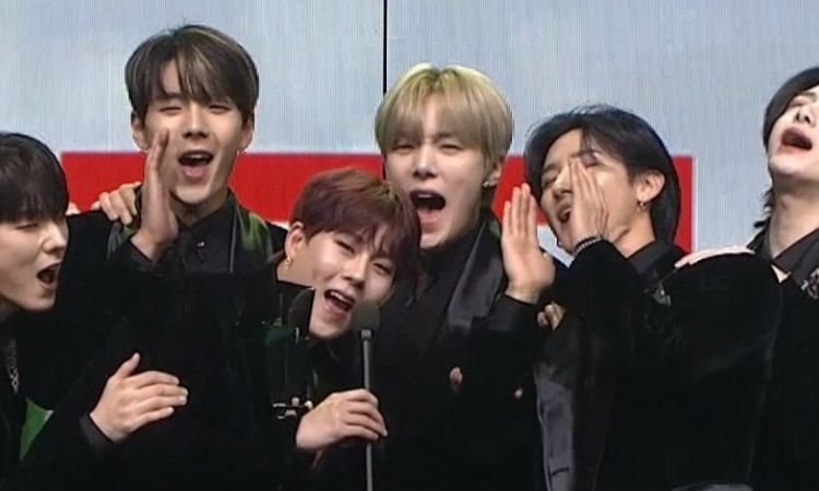 Mensajes de MONSTA X en el fancafe después de ganar su primer Daesang en los AAA 2020