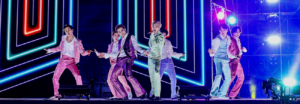 BTS realiza legendaria presentación de 'Life Goes On' y 'Dynamite' en los AMAs 2020