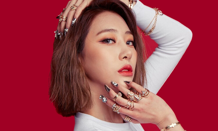 Hyeme de Black Swan admite acusaciones de estafa y niega a pagarle