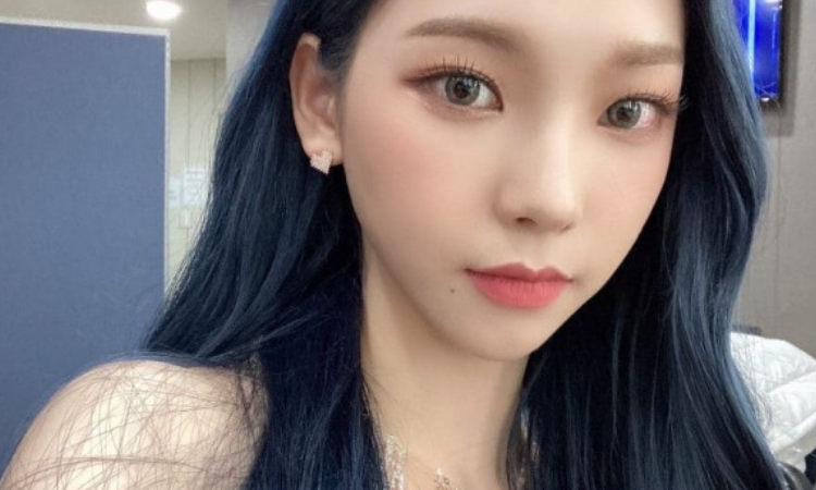 Familiar Felicita a su sobrina quien resulto Karina miembro ahora de AESPA