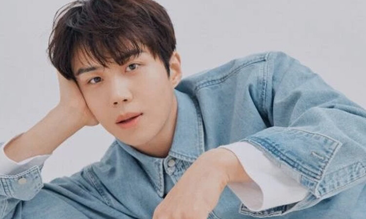 Sabias que Kim Seon Ho le suplico a su ex novia de arrodillas que no lo dejara