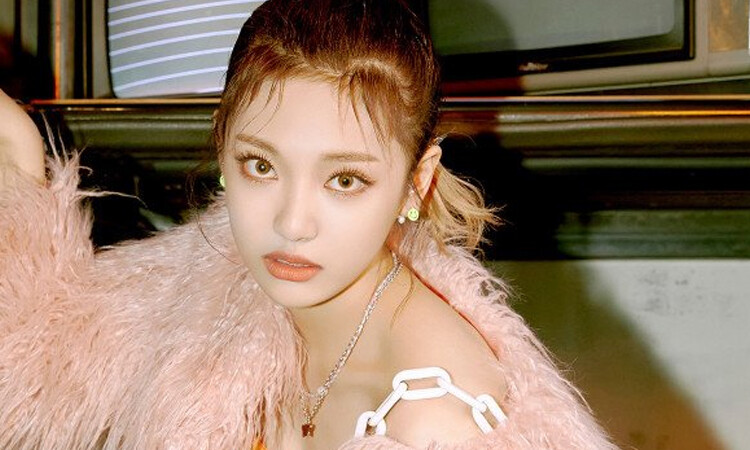 Ningning de aespa presenta su teaser de fotografías para Black Mamba