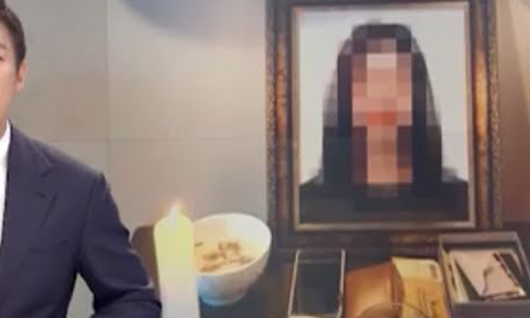 Joven cantante habría sido drogada, abusada y filmada por un cantautor