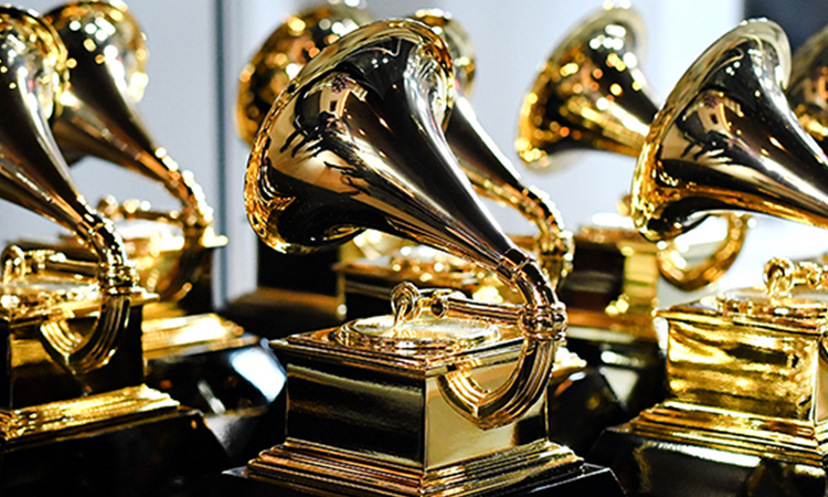 Fans acusan a los Grammy de robarle nominaciones a BTS