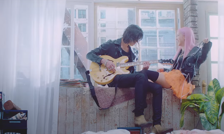 LØREN, protagonista de 'Lovesick Girls' de BLACKPINK hará su debut