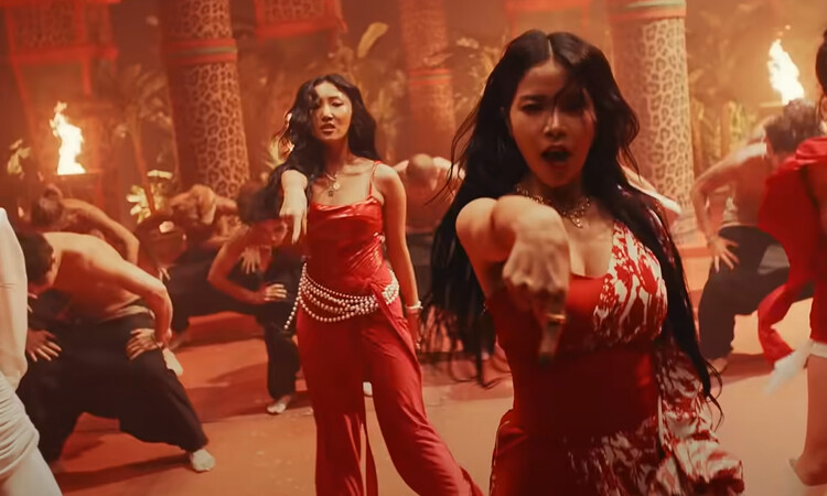 MAMAMOO revela un fragmento del MV de AYA