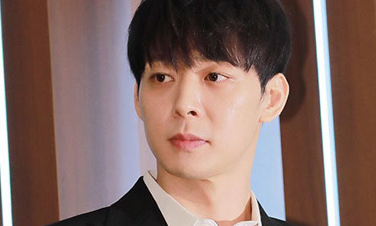 Park Yoo Cheon debe pagar 50 millones de wones tras demanda