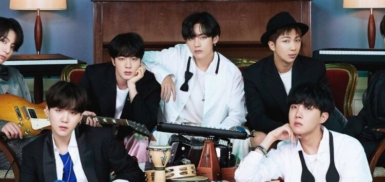 Conoce las diferencias del tracklist en coreano e inglés del álbum 