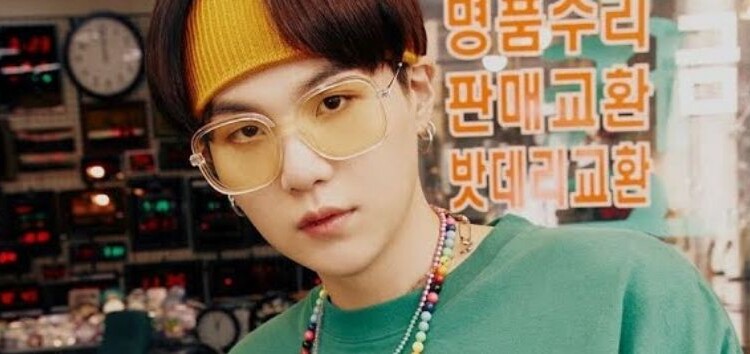 ¿Suga le copió el estilo a un miembro de BTS para el Season's Greeting? Descúbrelo