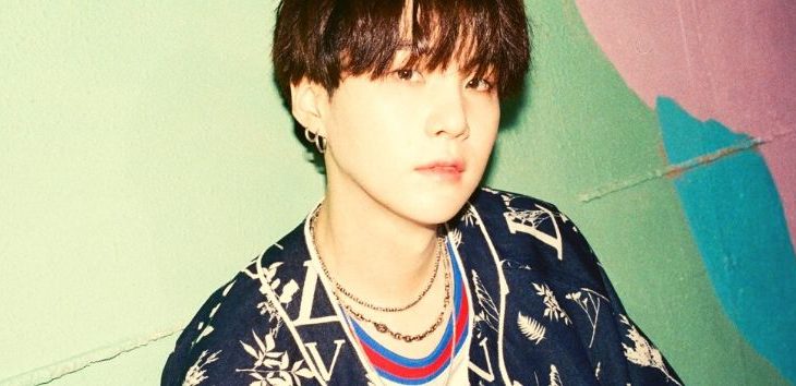 BTS Suga atualiza os fãs sobre sua recuperação