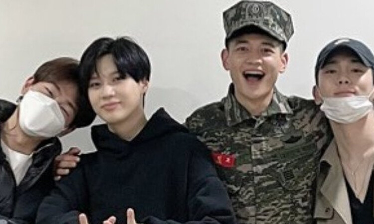 ¡SHINee oficialmente están de regreso!