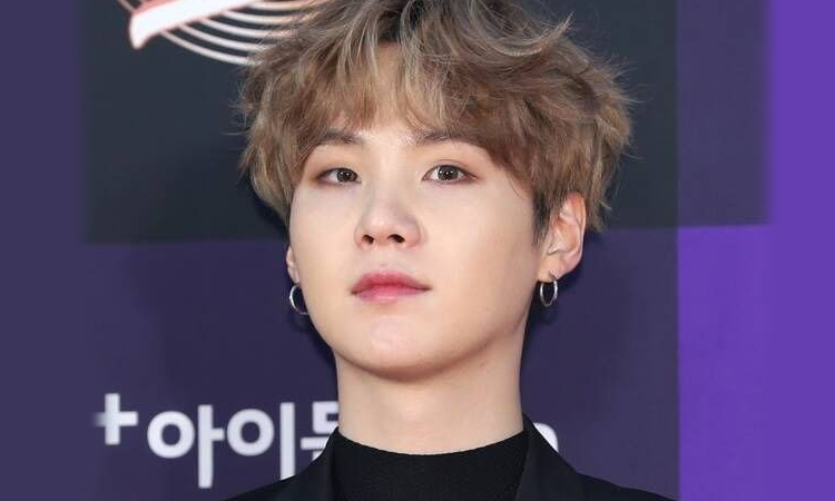 Big Hit anuncia que Suga de BTS es operado del hombro