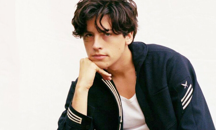 Cole Sprouse declara que los integrantes de BTS son su Crush