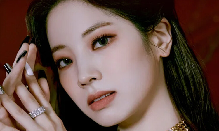 TWICE revela las fotos conceptuales de Dahyun y Jihyo para Cry For Me