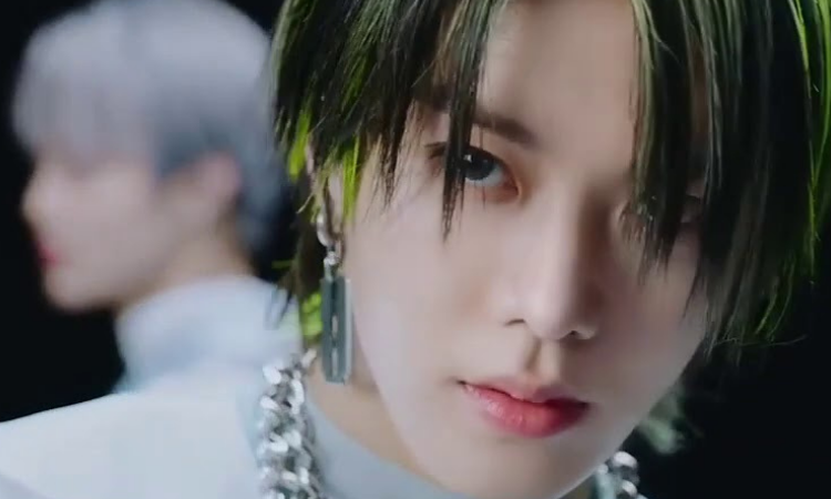 Yuta de NCT se convierte en DJ para su show de radio 'YUTA at Home'