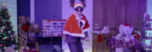 Santa Jongin conquista a EXO-L bailando 'Mmmh' durante su reunión de fans 'Merry KAI-mas'