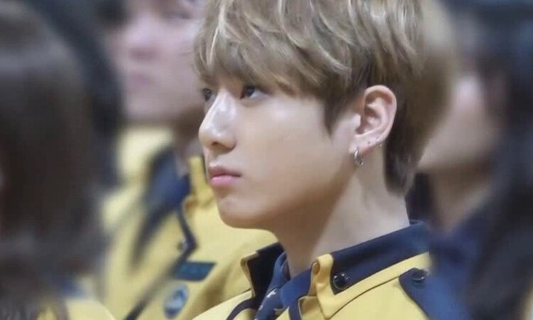 Ex-compañeros de Jungkook de BTS hablan sobre lo dificil que fue el dia de graduación