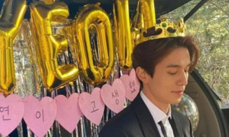 Lee Dong Wook escribe una sincera carta a sus Fans