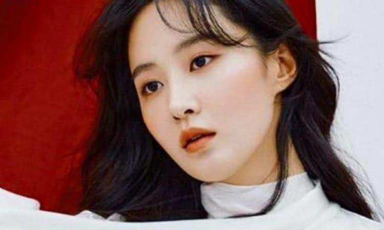 Yuri de Girls 'Generation habla del grupo, su canal de YouTube y más