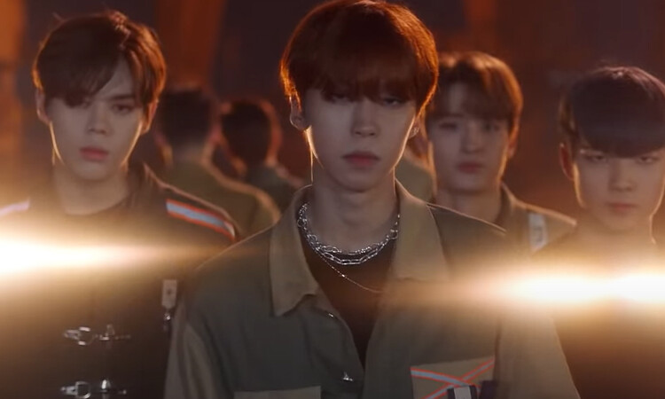 Ghost9 tienen una batalla con un robot en su comeback con W.ALL