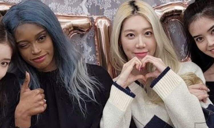 BLACKSWAN anuncia el nombre oficial de su fandom