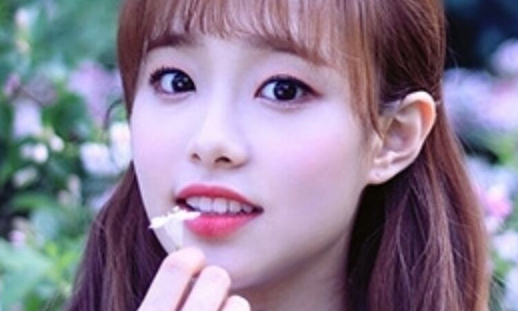 Chuu de LOONA demuestra ser una gran fan de sus compañeras en 